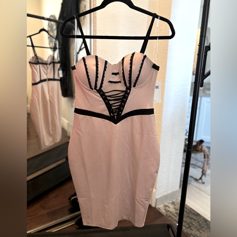 New Cream & Black Bustier Bodycon Dress - Medium